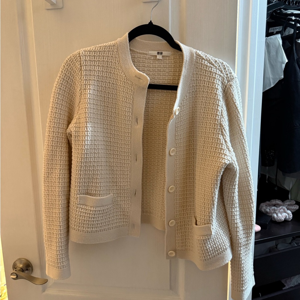 Uniqlo Cream Waffle-Knit Button Cardigan